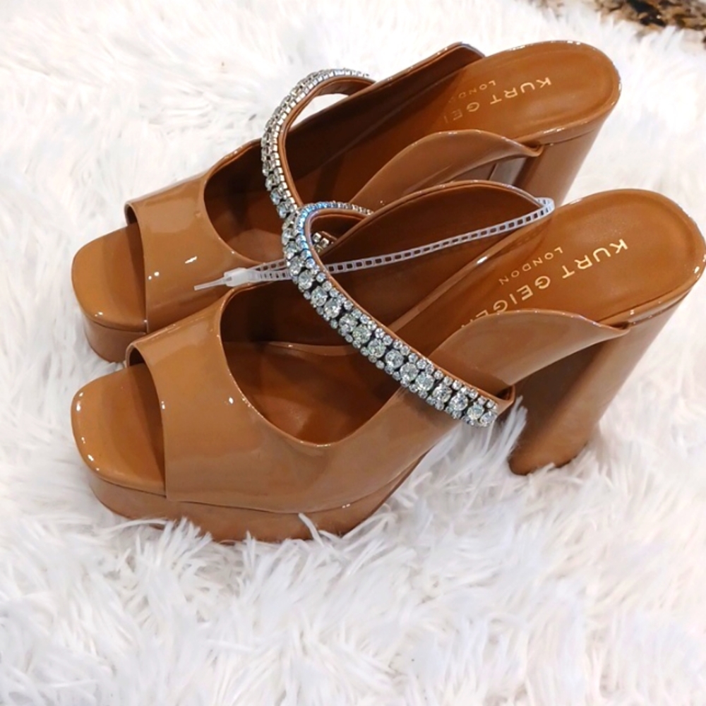 Kurt Geiger London Duke Platform Rhinestone Jeweled Peep Toe Sandals NEW - Picture 2 of 12